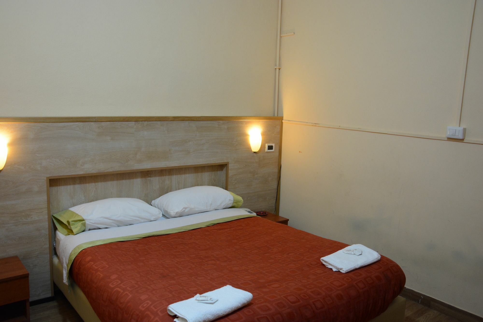 Hotel Royal 2*