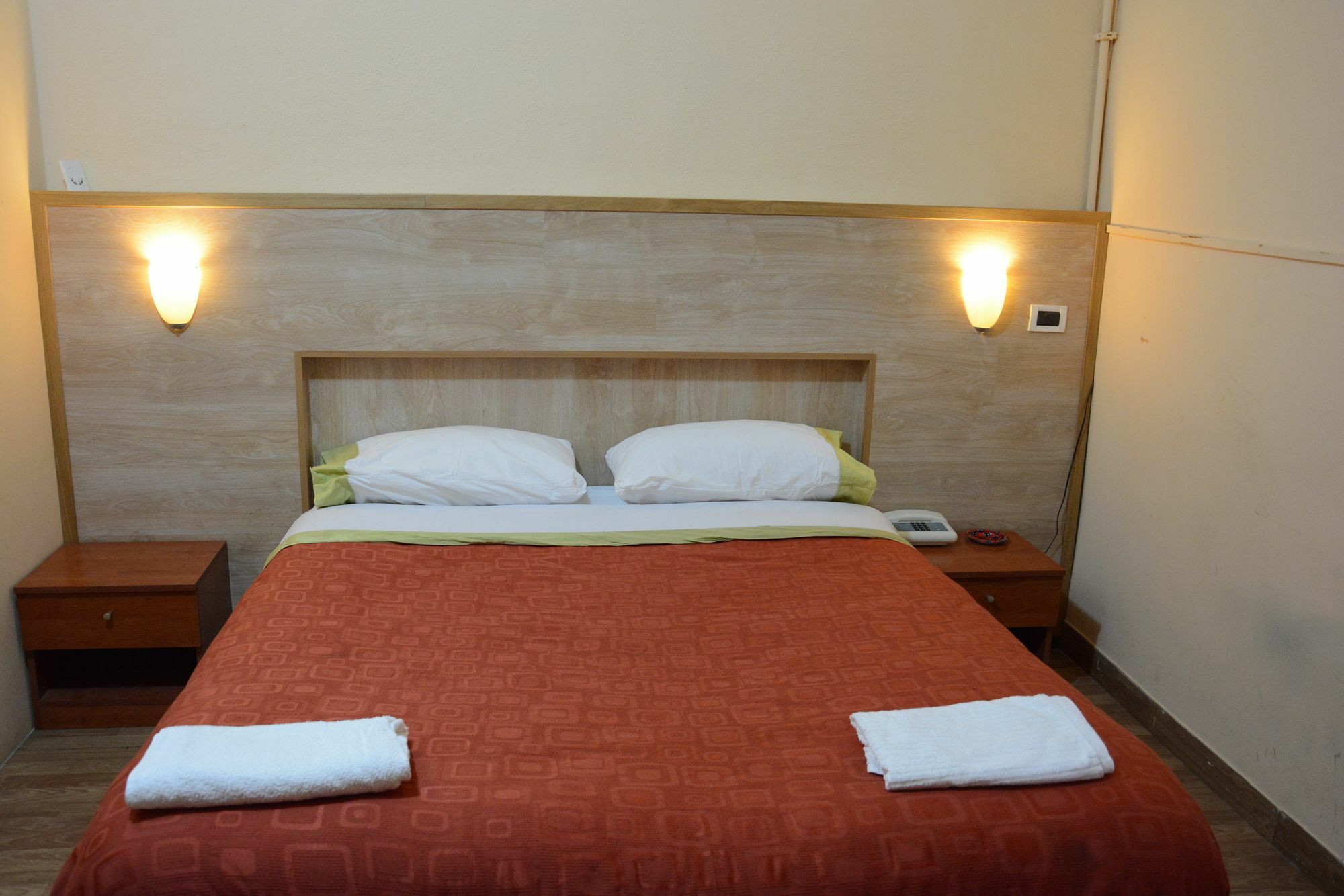 Royal 2* Genua
